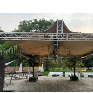 Eventroof, truss met stretchdoek